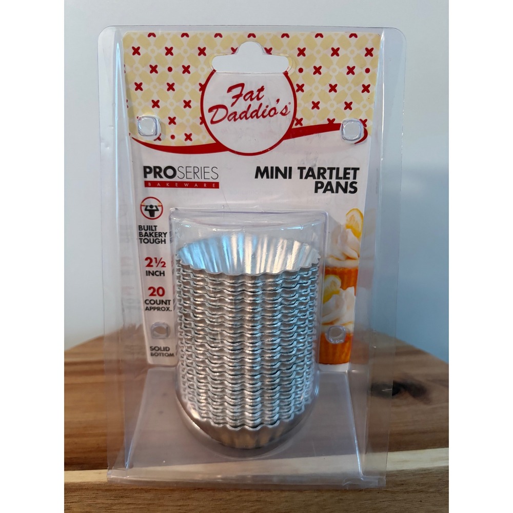 Fat Daddio's 2.5 Inch 3/4 Inch Deep Mini Tartlet Pans 20 Count NEW